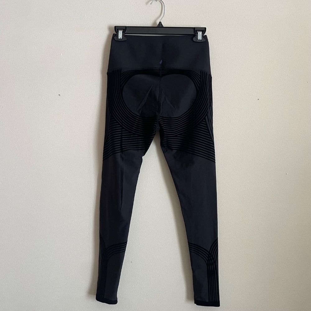 Fanka Body Sculpt Side Pocket Leggings Full Length - Picture 8 of 10